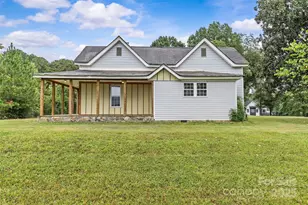 3824 Matthews-Mint Hill Rd, Matthews, NC 28105 - Photo 2