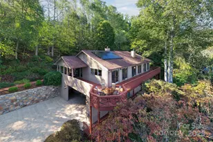 9 Sandon Cir, Asheville, NC 28804 - Photo 2