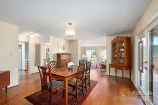 9 Sandon Cir, Asheville, NC 28804 - Photo 12