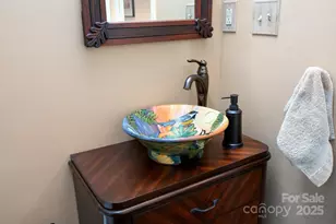 9 Sandon Cir, Asheville, NC 28804 - Photo 20