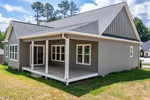 3733 Whitney Dr NE, Hickory, NC 28601 - Photo 8