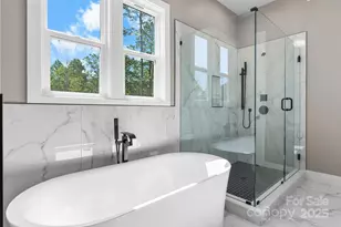 3733 Whitney Dr NE, Hickory, NC 28601 - Photo 30