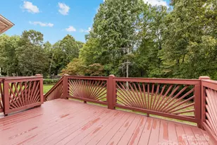 5060 Cramer Woods Dr, Gastonia, NC 28056 - Photo 44