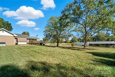 617 Chambwood Road, Wesley Chapel, NC 28110 - Photo 40