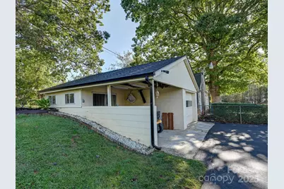 100 Onteora Boulevard, Asheville, NC 28803 - Photo 10