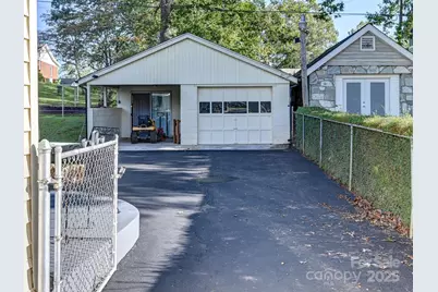 100 Onteora Boulevard, Asheville, NC 28803 - Photo 8