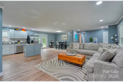 80 Morgan Street, Marion, NC 28752 - Photo 14