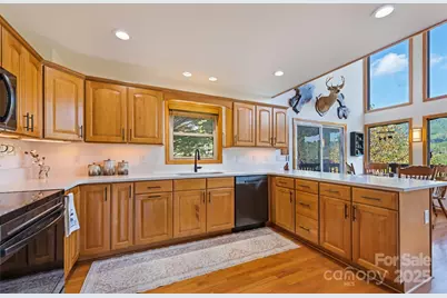 90 Appalachian Trail, Maggie Valley, NC 28751 - Photo 8