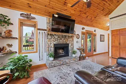 90 Appalachian Trail, Maggie Valley, NC 28751 - Photo 6