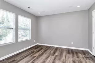 15705 Lakepoint Forest Dr, Charlotte, NC 28278 - Photo 36