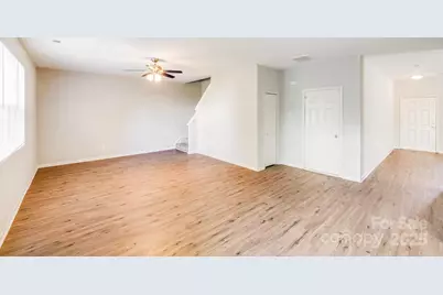 7403 Lamplighter Close Drive, Matthews, NC 28105 - Photo 4