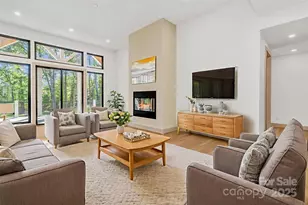 27 Baxter Woods Ln, Candler, NC 28715 - Photo 8