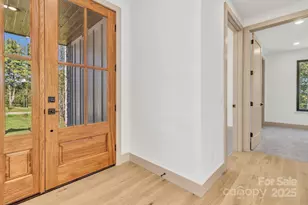 27 Baxter Woods Ln, Candler, NC 28715 - Photo 4