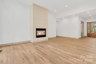 27 Baxter Woods Ln, Candler, NC 28715 - Photo 10