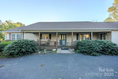 565 Overlook Drive, Spruce Pine, NC 28777 - Photo 1