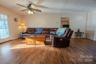 565 Overlook Drive, Spruce Pine, NC 28777 - Photo 34