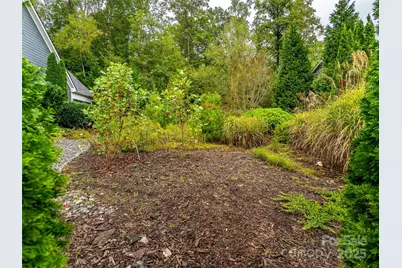 332 Millbrae Loop, Hendersonville, NC 28791 - Photo 8