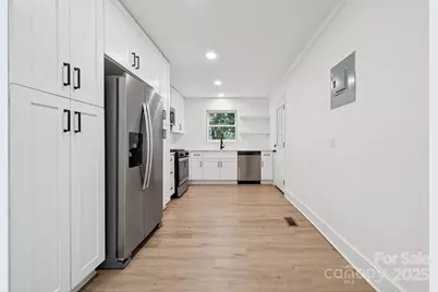 5423 Lantana Avenue, Charlotte, NC 28212 - Photo 10