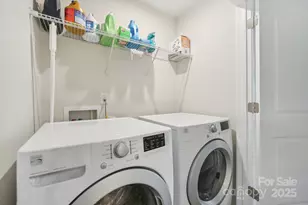 1134 Keydet Dr, Charlotte, NC 28216 - Photo 14