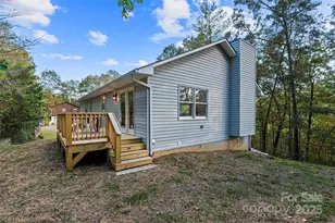 10 Evening Shade Dr, Weaverville, NC 28787 - Photo 2