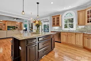 16128 Bridgehampton Club Dr, Charlotte, NC 28277 - Photo 14