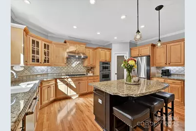 16128 Bridgehampton Club Drive, Charlotte, NC 28277 - Photo 12