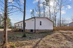 131 Boxwood Ln, Forest City, NC 28043 - Photo 32