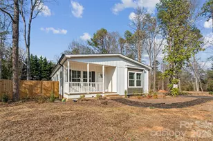 131 Boxwood Ln, Forest City, NC 28043 - Photo 1