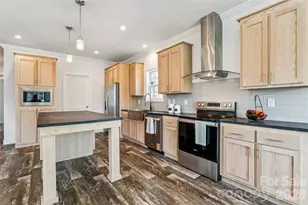 131 Boxwood Ln, Forest City, NC 28043 - Photo 10