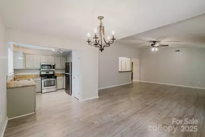 3844 Sweetgrass Lane, Charlotte, NC 28226 - Photo 10