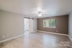 3844 Sweetgrass Ln, Charlotte, NC 28226 - Photo 16