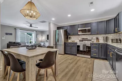 21 Carolinda Lane, Waynesville, NC 28786 - Photo 1