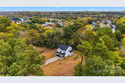 227 Howard Street, Mount Holly, NC 28120 - Photo 6