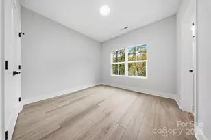 227 Howard St, Mount Holly, NC 28120 - Photo 32