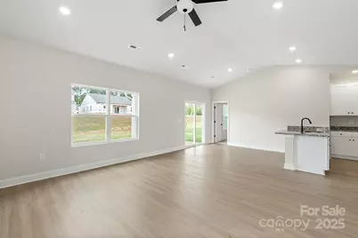 4021 Bolo Drive, Charlotte, NC 28215 - Photo 6