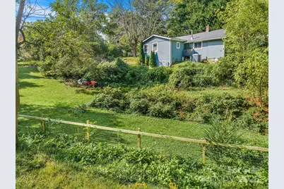 127 Jonestown Road, Asheville, NC 28804 - Photo 2
