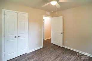 2310 Caronia St, Charlotte, NC 28208 - Photo 14