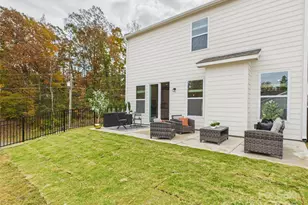 1704 Coral Bark Ln, Charlotte, NC 28216 - Photo 26