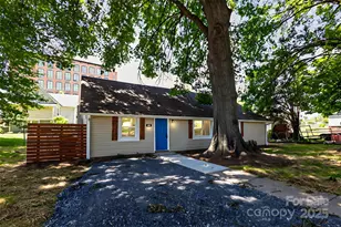 307 S Ransom St, Gastonia, NC 28052 - Photo 2