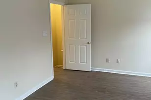 2121 Lennox Square, Charlotte, NC 28210 - Photo 16