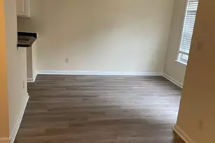 2121 Lennox Square, Charlotte, NC 28210 - Photo 4