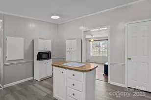 555 Fairmount Rd, Statesville, NC 28625 - Photo 20