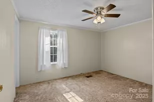 555 Fairmount Rd, Statesville, NC 28625 - Photo 28