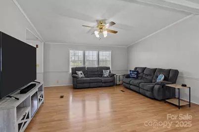 555 Fairmount Road, Statesville, NC 28625 - Photo 10