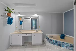 555 Fairmount Rd, Statesville, NC 28625 - Photo 26