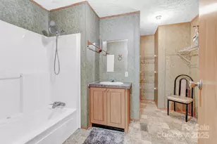 1655 Laurel Mountain View Rd, Flat Rock, NC 28731 - Photo 20