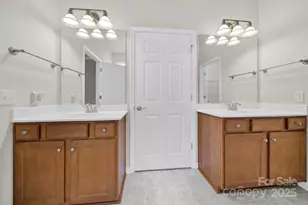 2034 Moultrie Ct, Fort Mill, SC 29707 - Photo 20