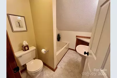 567 Daniel Daughters Drive, West Jefferson, NC 28694 - Photo 14