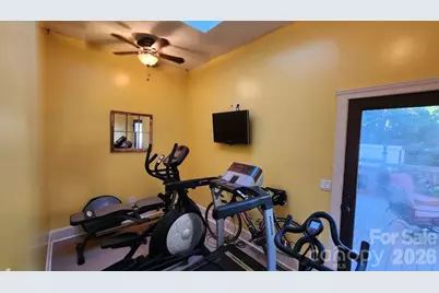 2215 Hassell Place, Charlotte, NC 28209 - Photo 22