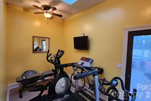 2215 Hassell Pl, Charlotte, NC 28209 - Photo 22